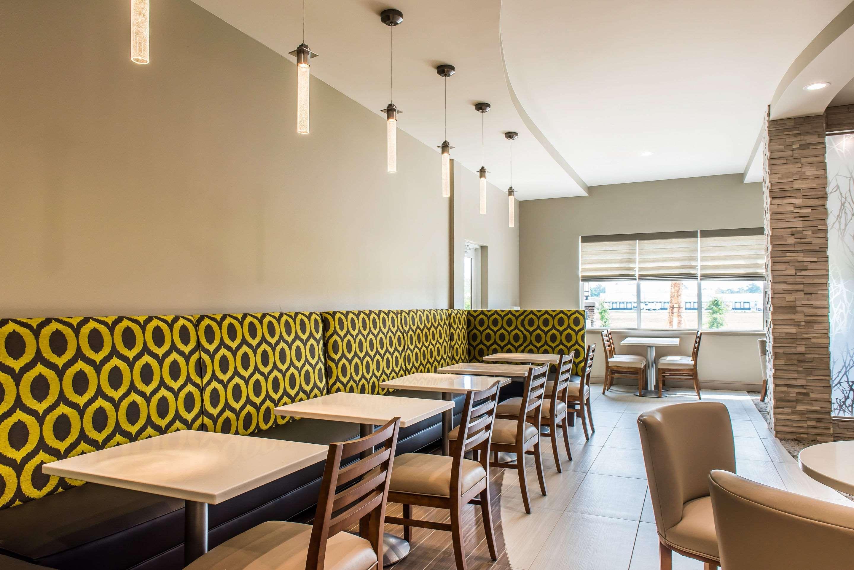 Comfort Inn & Suites Βαλντόστα Εξωτερικό φωτογραφία