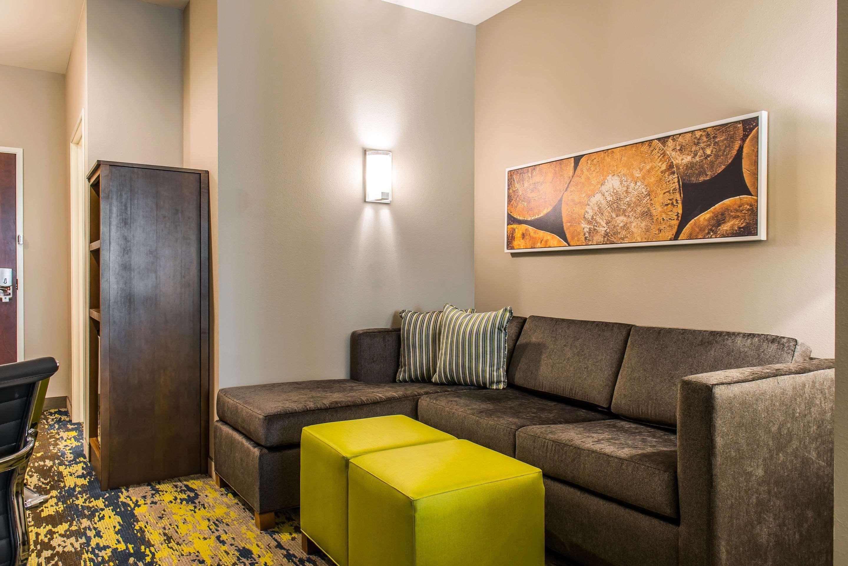 Comfort Inn & Suites Βαλντόστα Εξωτερικό φωτογραφία